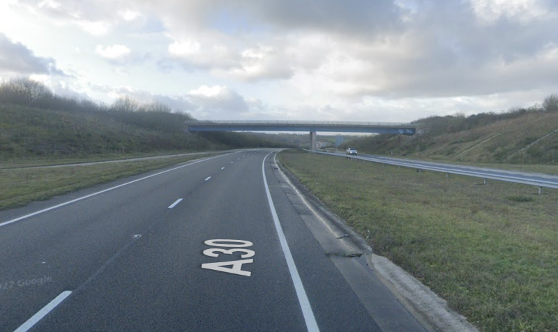 Police confirm partial road closure and slow-moving traffic near Whiddon Down (Image- Google Maps)