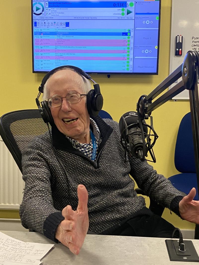 Torbay Hospital Radio Pays Tribute to Bob &lsquo;Marldon Man&rsquo; Thorp