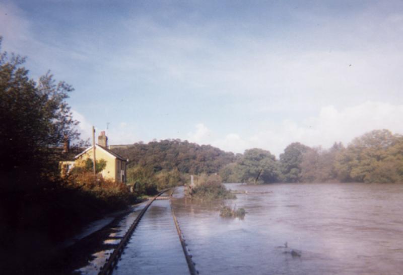 Tarka Line flooding in 2000 credit Ainsley-Bennett