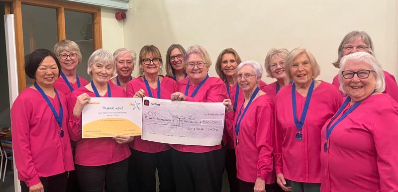 Appledore Singers raise &pound;850 for Cystic Fibrosis at Christmas concert