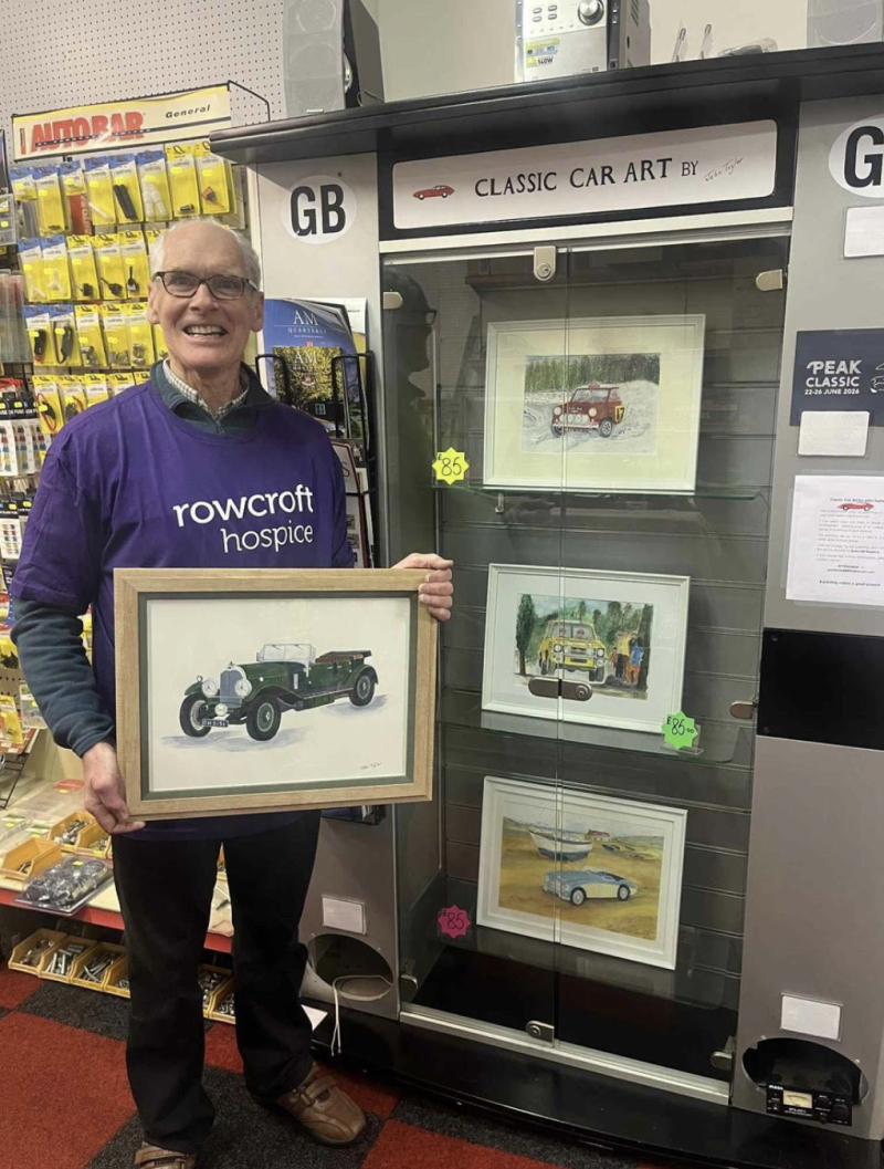 Retired Paignton artist painting people&rsquo;s classic cars for a good cause