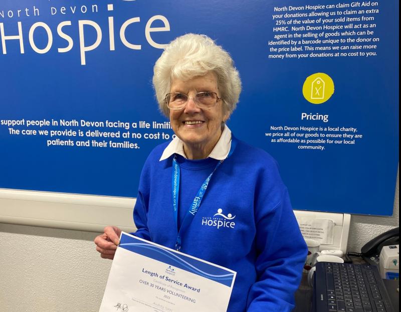 ndg COLUMN ND Hospice WK49 Audrey with her Length of Service Award