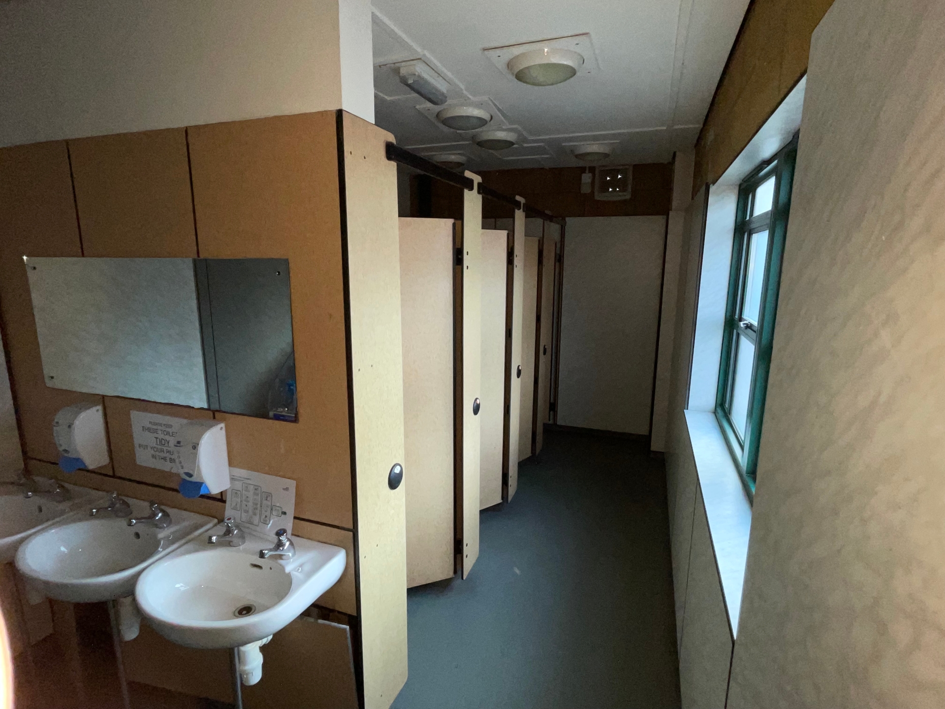 The ladies toilets are a long way from the main waiting area, down a long corridor.