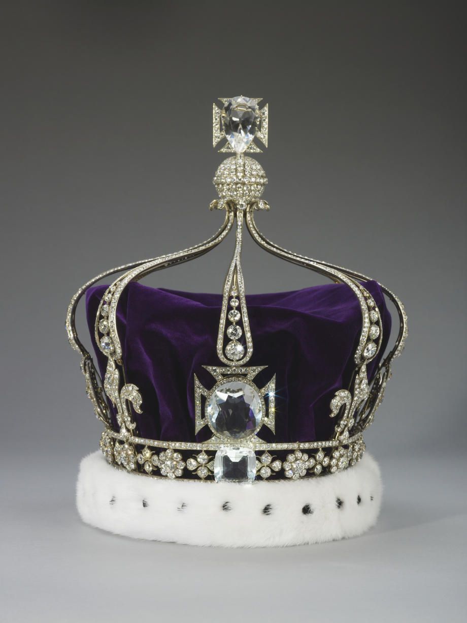 Queen Mary's Crown. Credit: Royal Collection