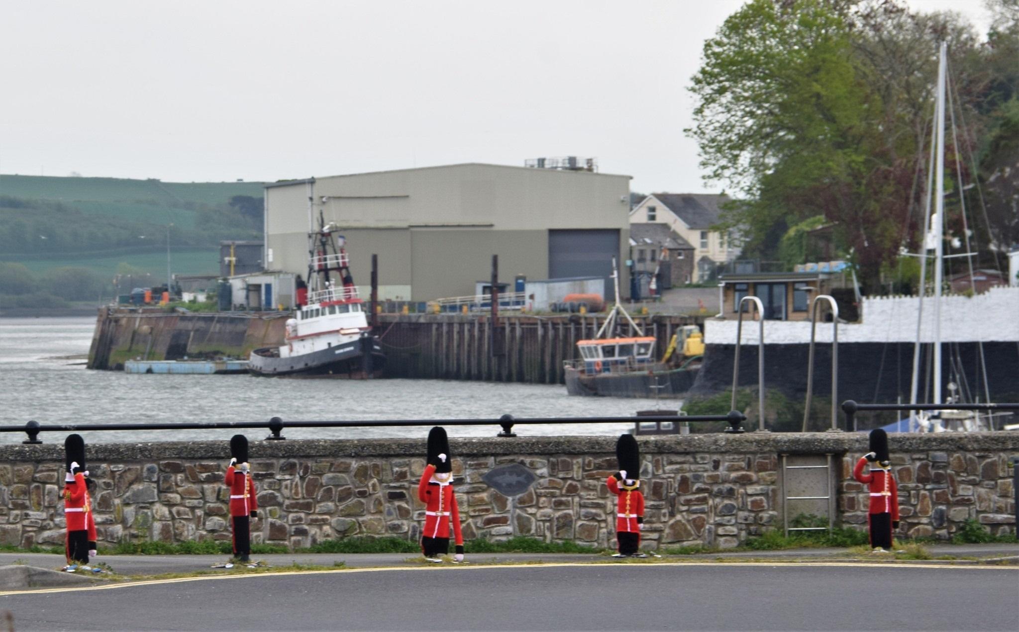 Yarn bomb coronation decorations in Appledore. Credit: Linda Deane